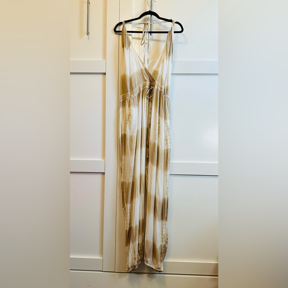 BOHO Me Jumpsuit Boho TieDye Camel White V Neckline Ties Tassels NWT  2x 3x